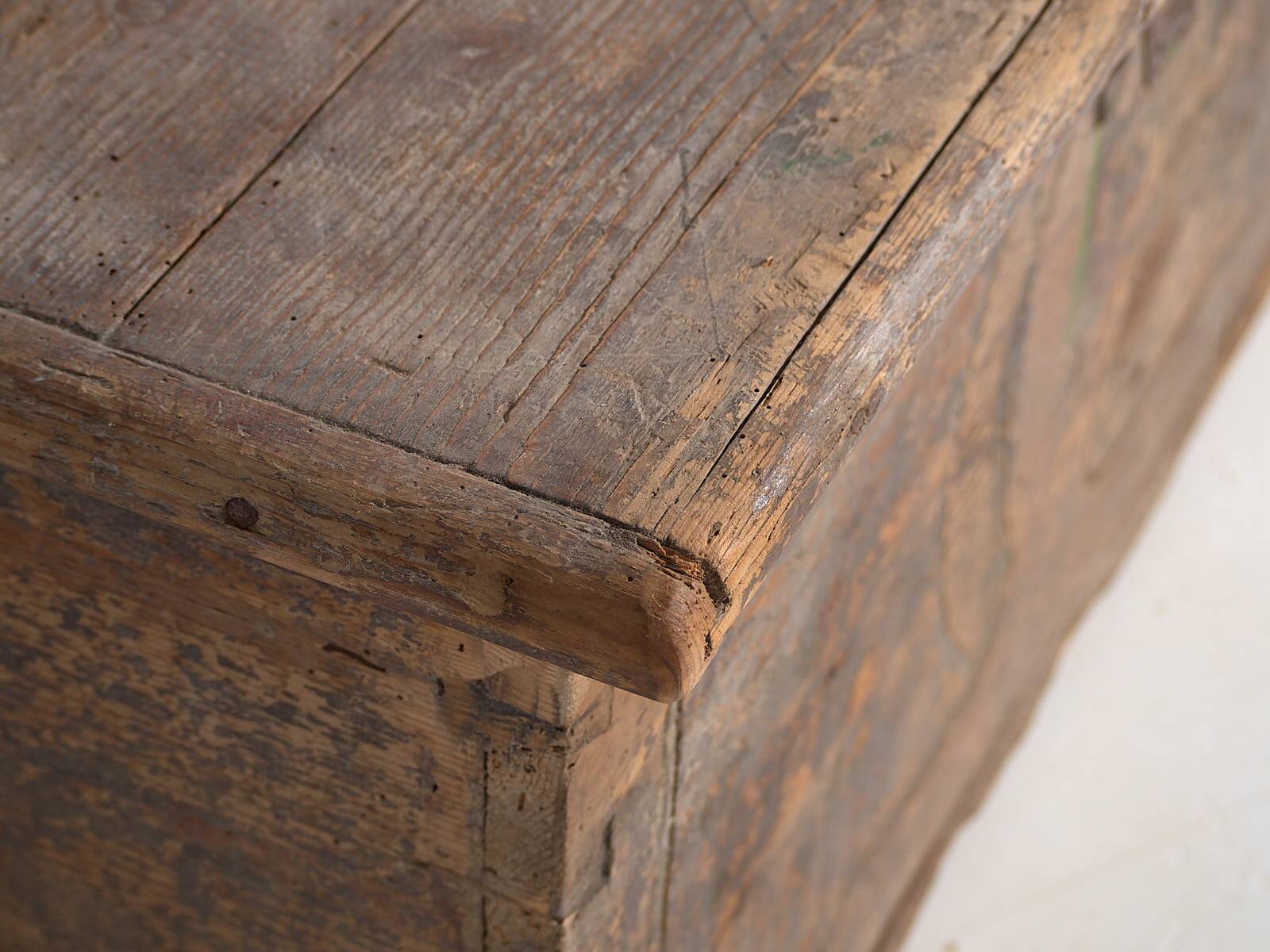 Ancien coffre en bois massif (Année 1830) #34