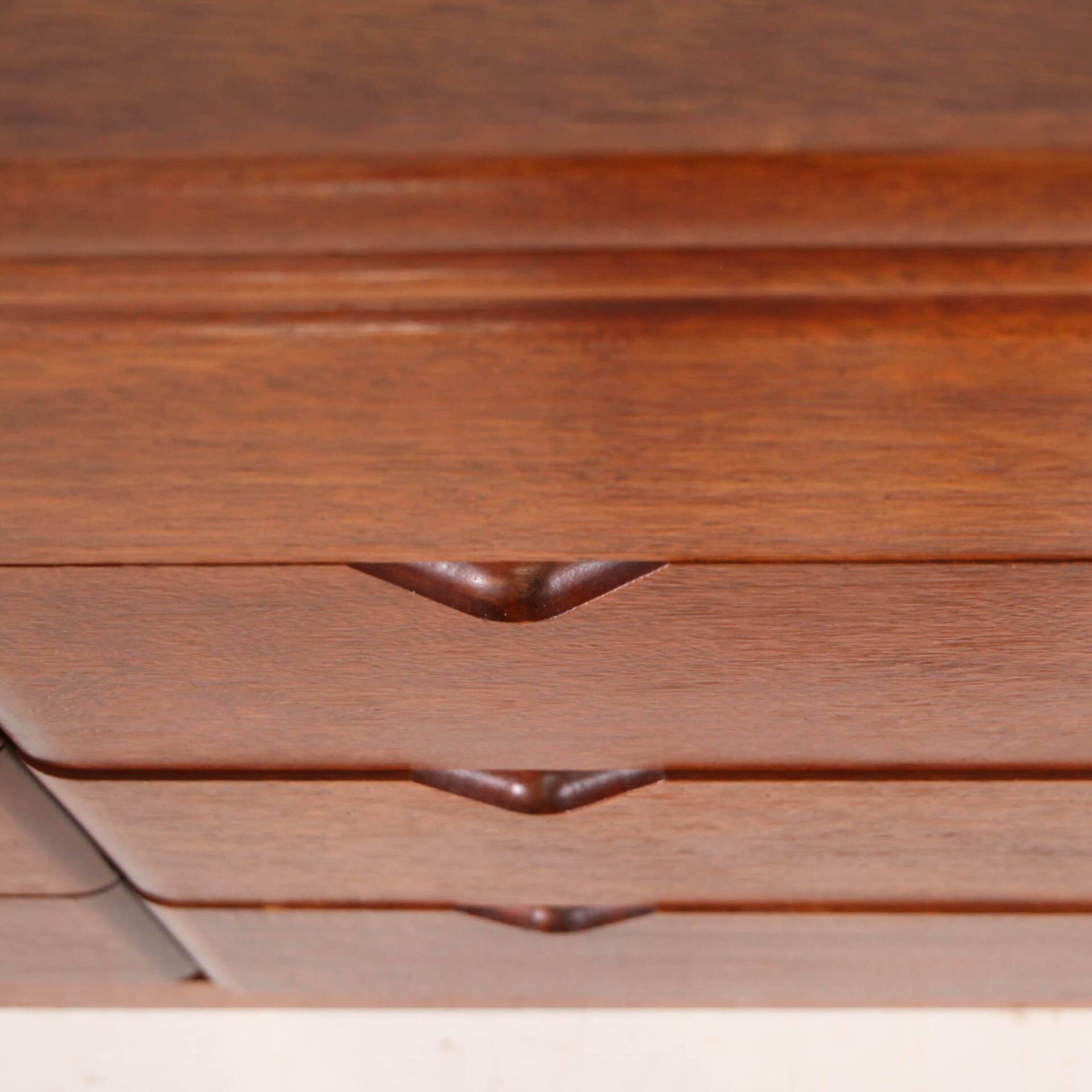 Japanese commode