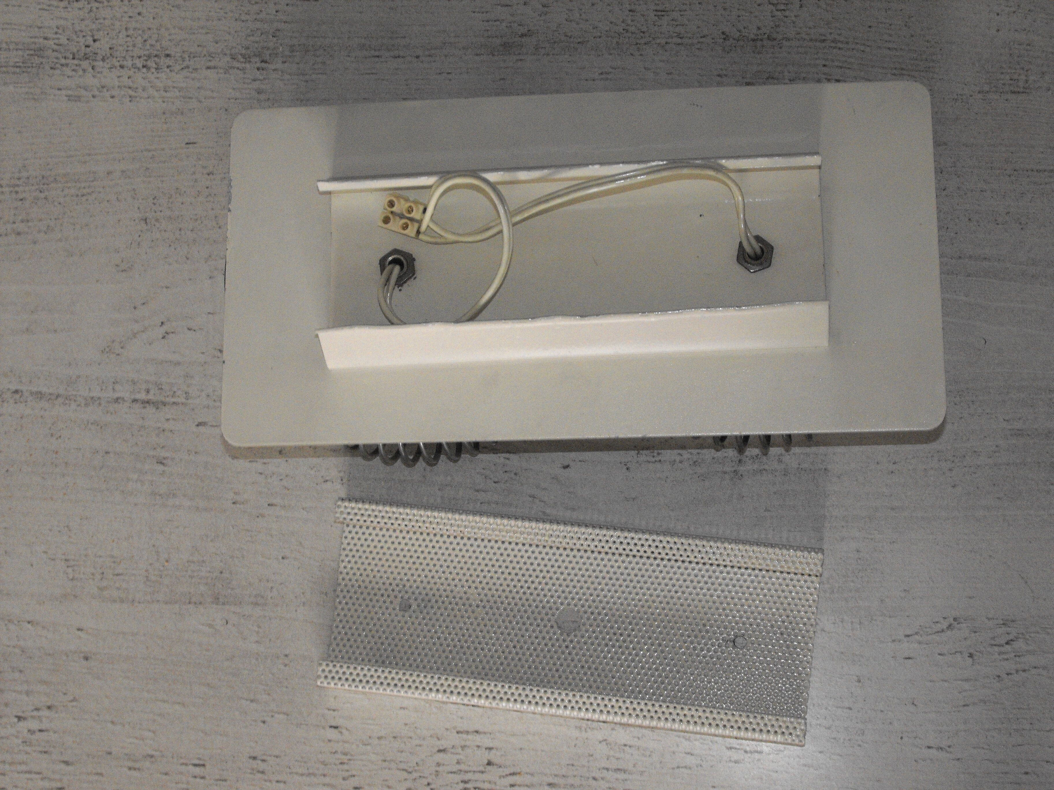 Andrea Lazzari's wall lamp 70