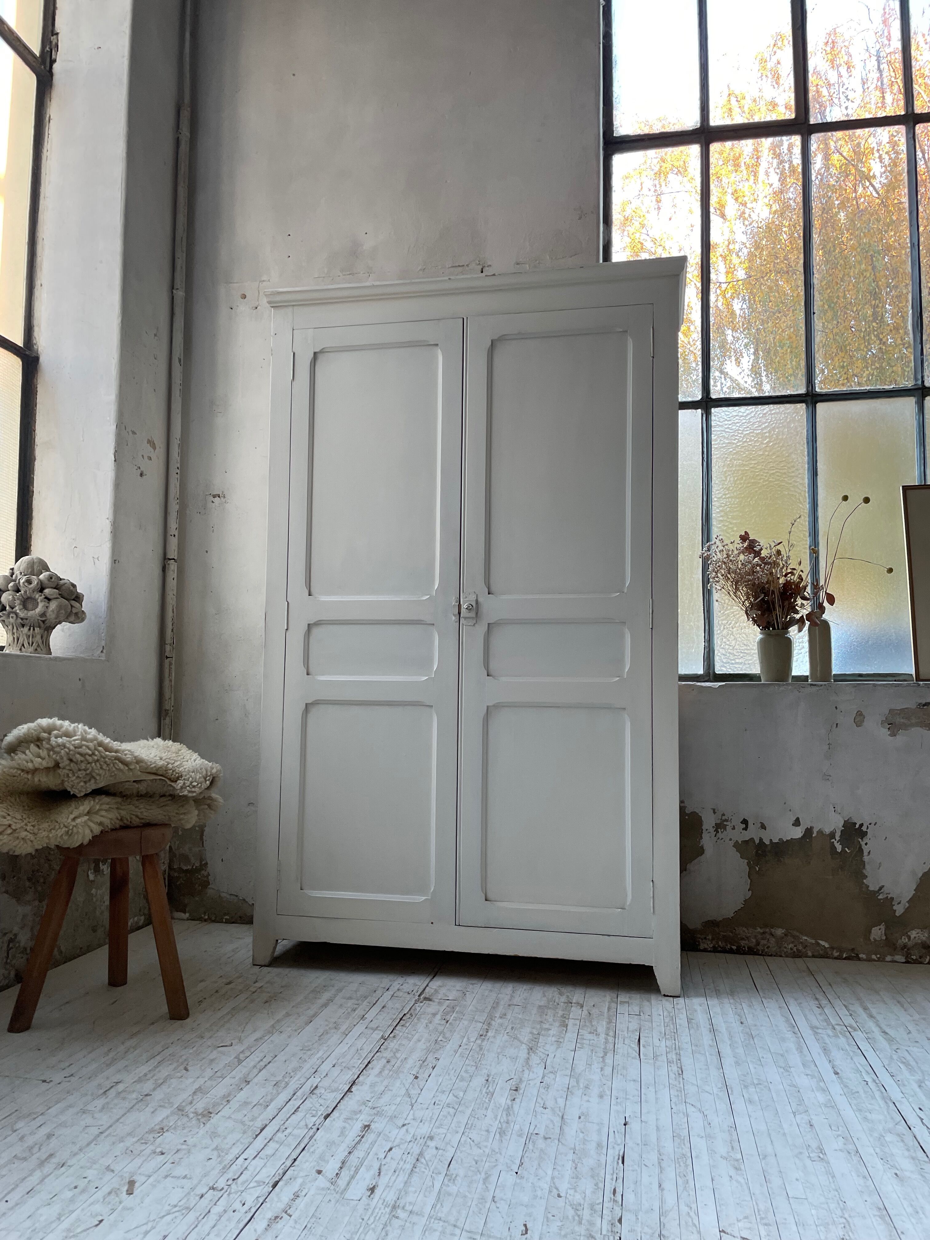 White cutter cabinet