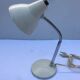 Lampe de table bureau Aluminor métal blanc bras flexible chromé année 70 vintage
