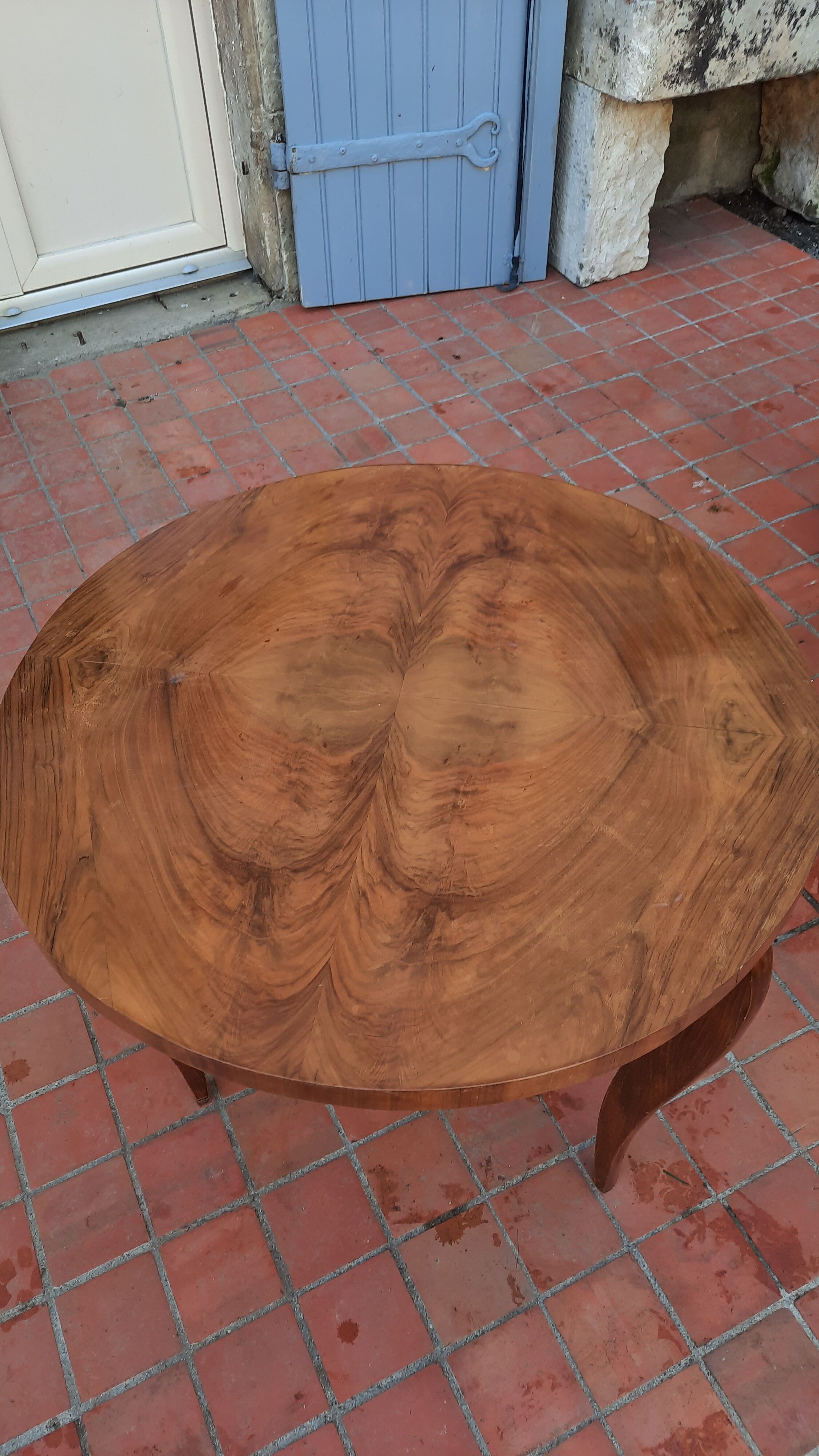 Art Deco pedestal table