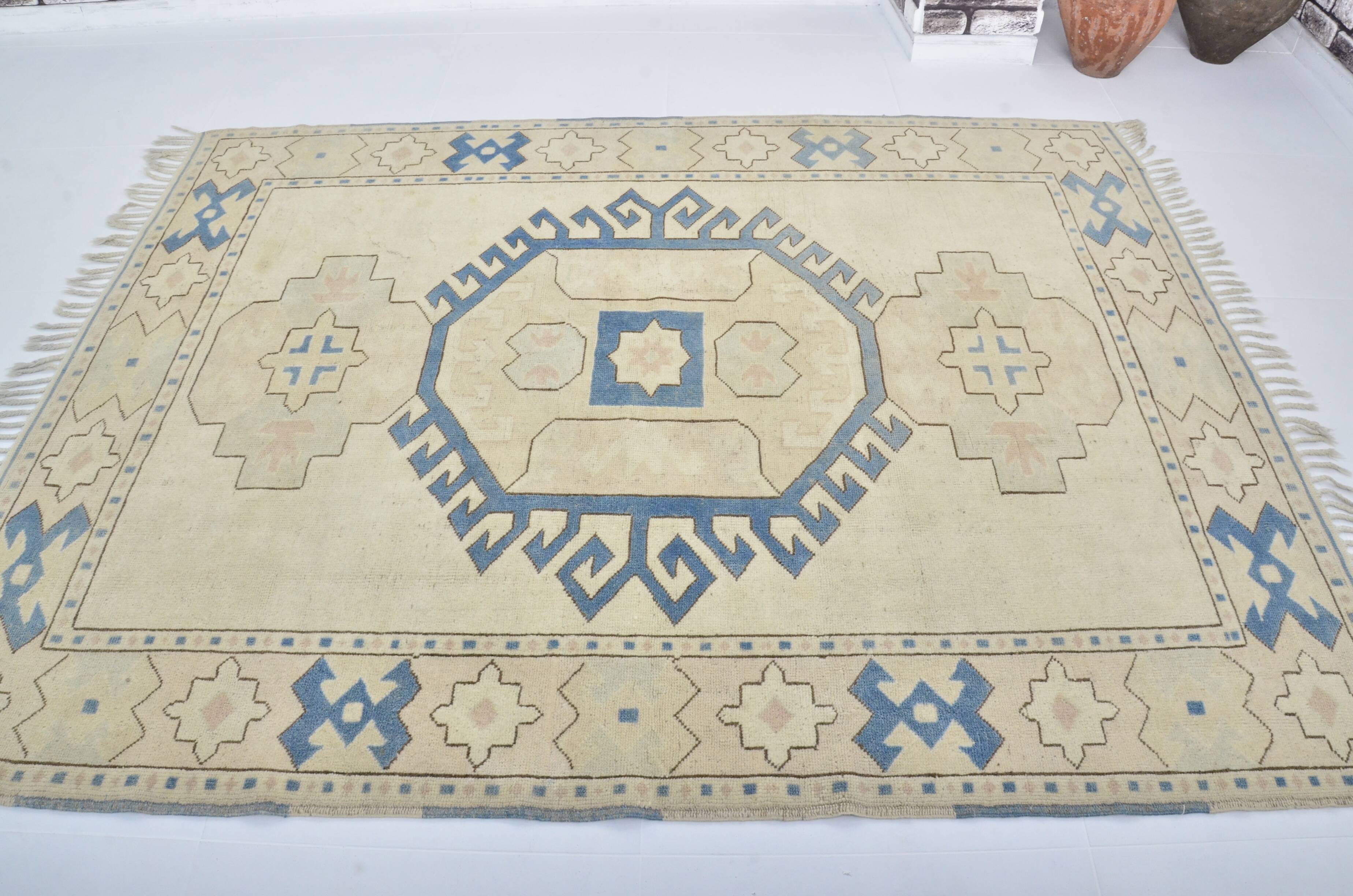 Neutral Bohemian Oushak Rug sku 3599