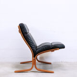 Siesta leather armchairs, Ingmar Relling, Norway, 1960