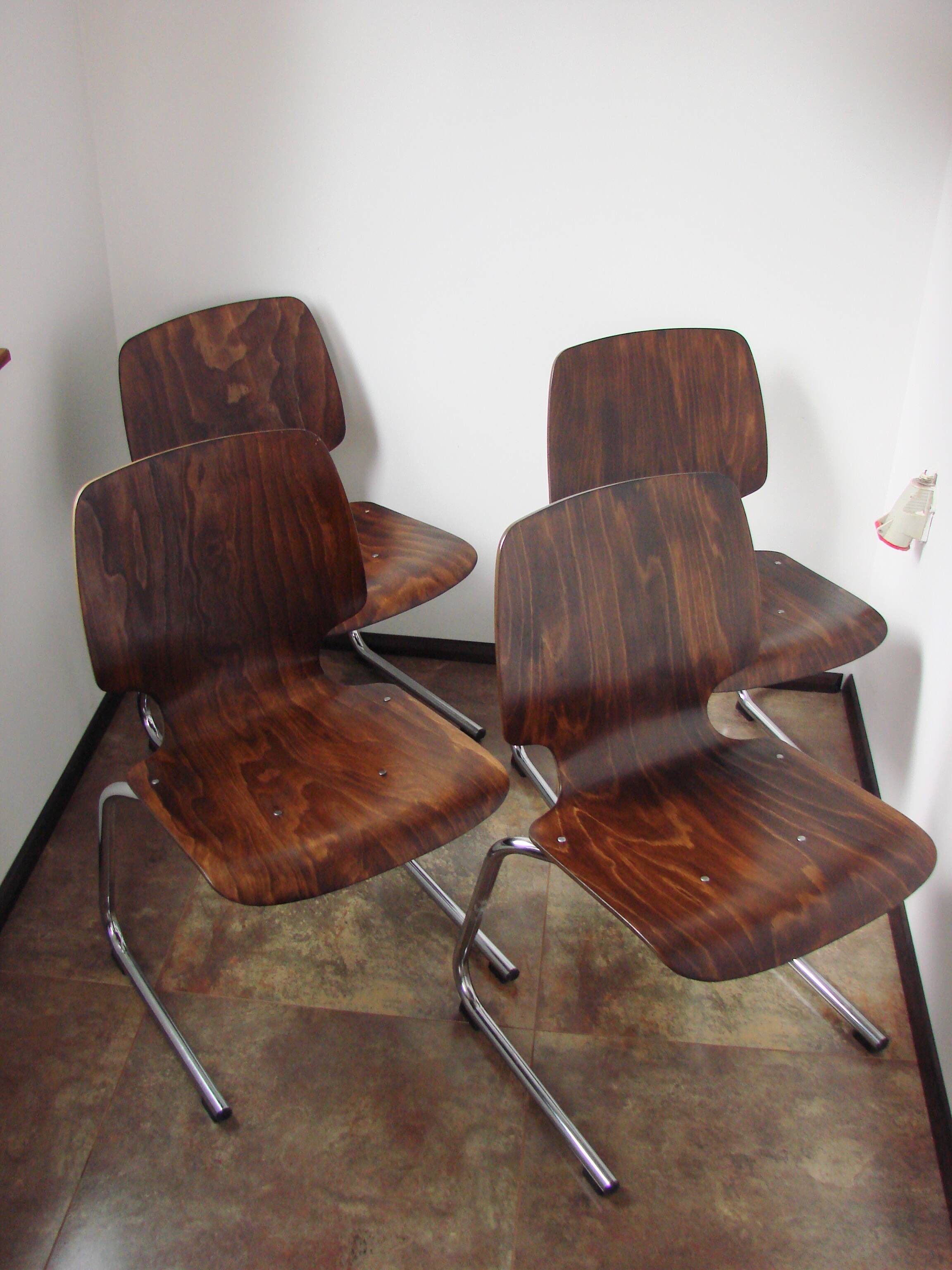 Ensemble de 4 chaises Kusch+Co Flötotto, années 1960.