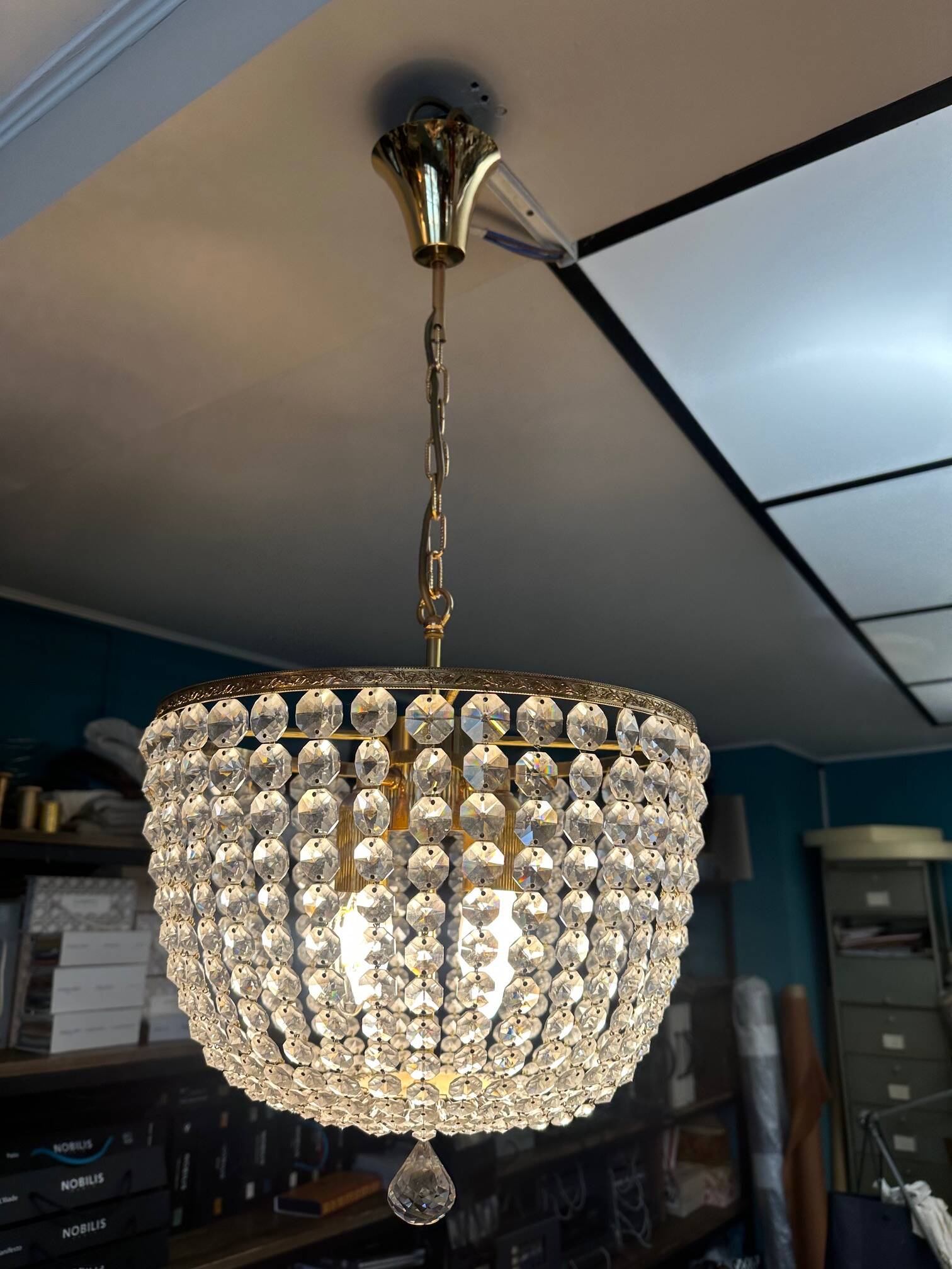 Chandelier with pendants