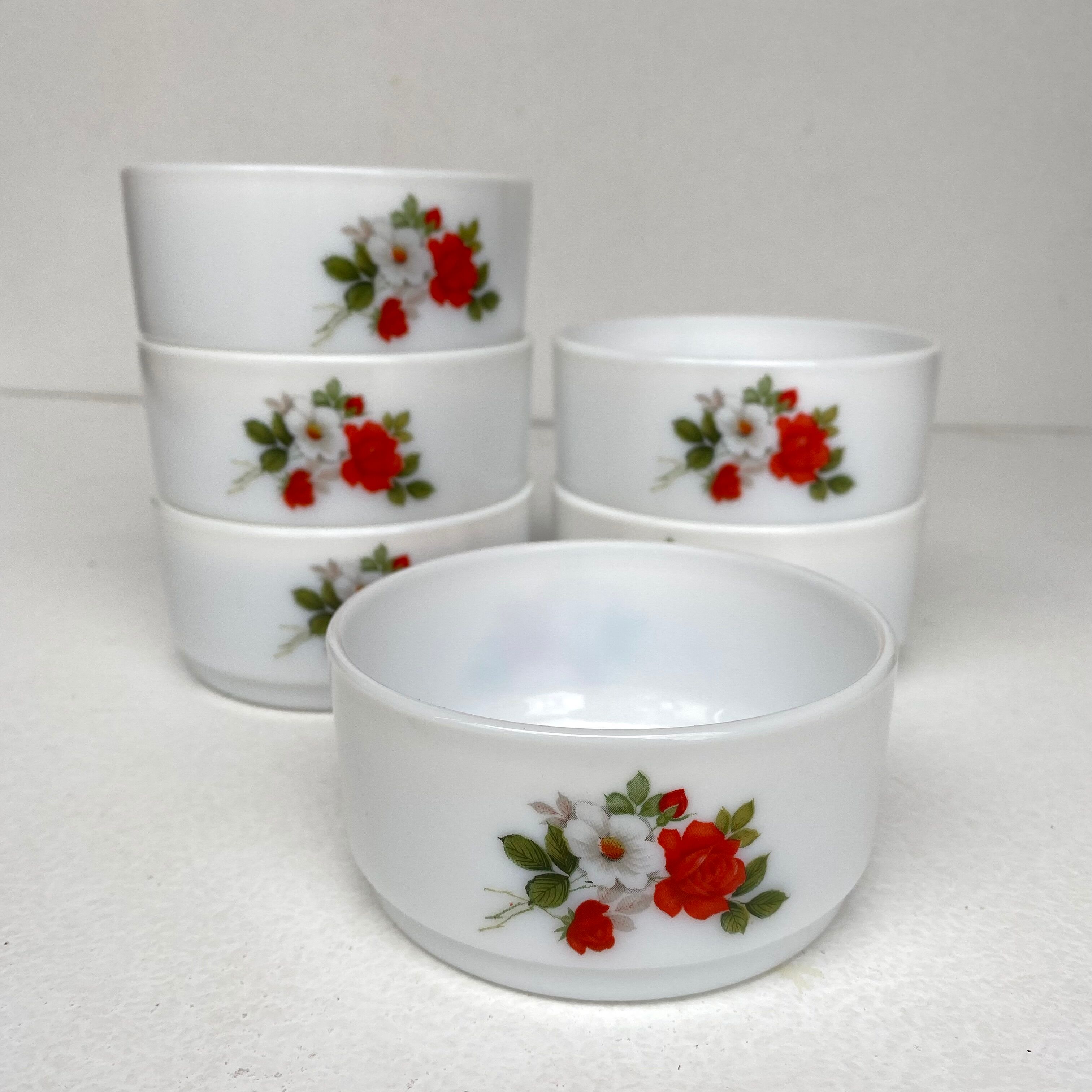 Vintage pink arcopal ramekins