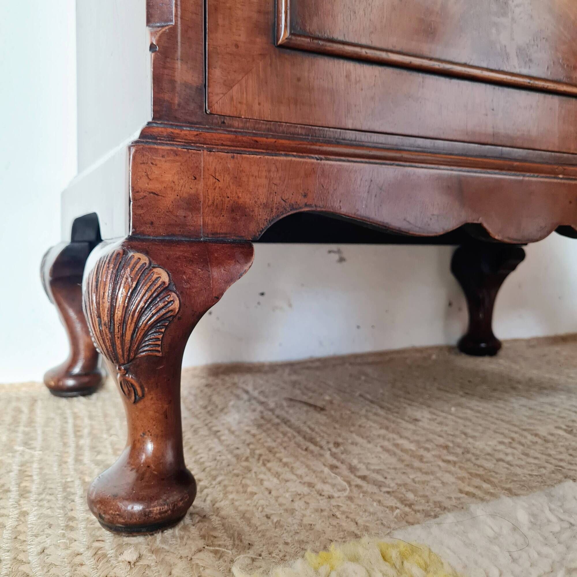 Walnut wardrobe 1930 - English storage furniture