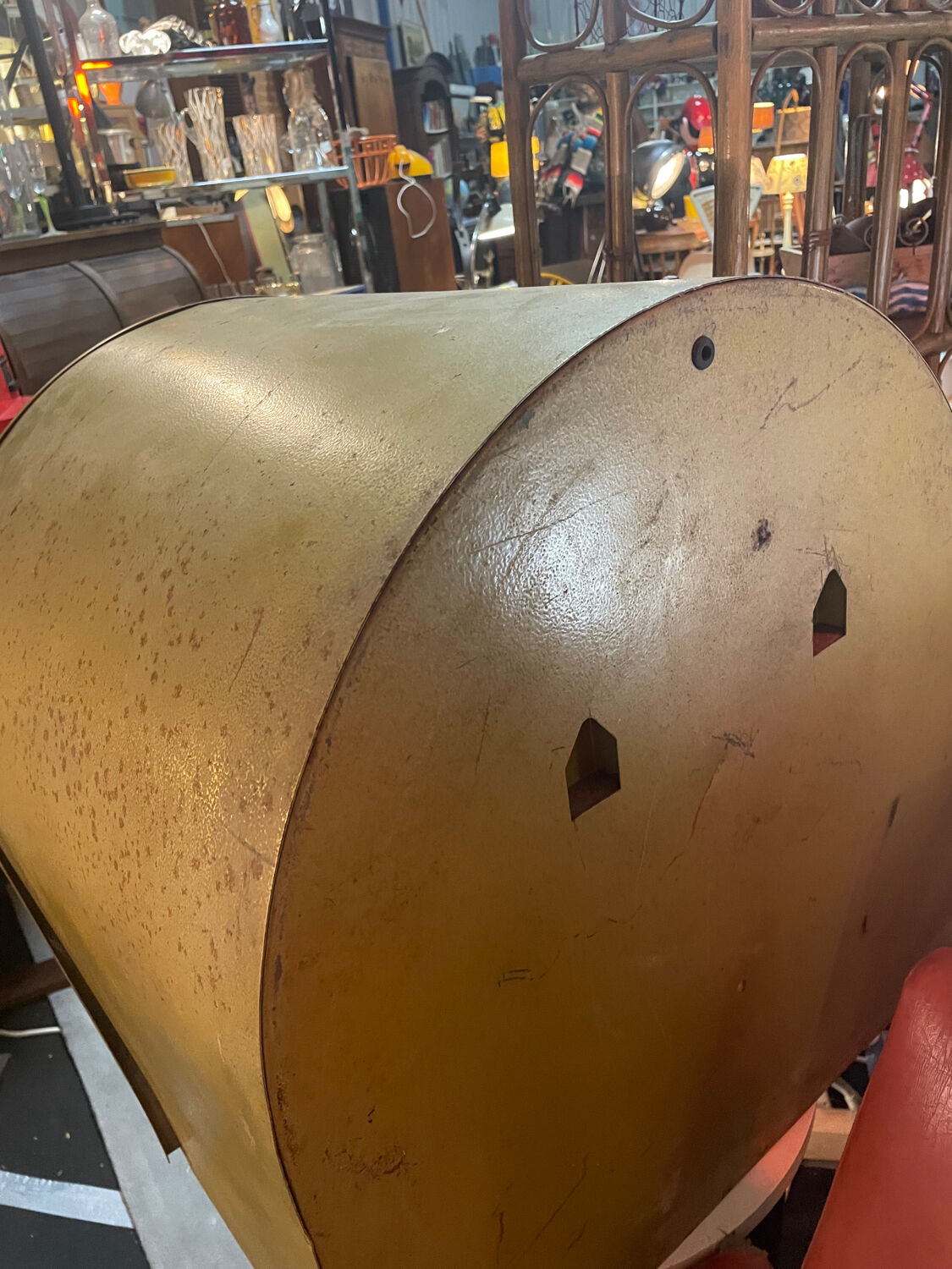 Hotel phone booth support