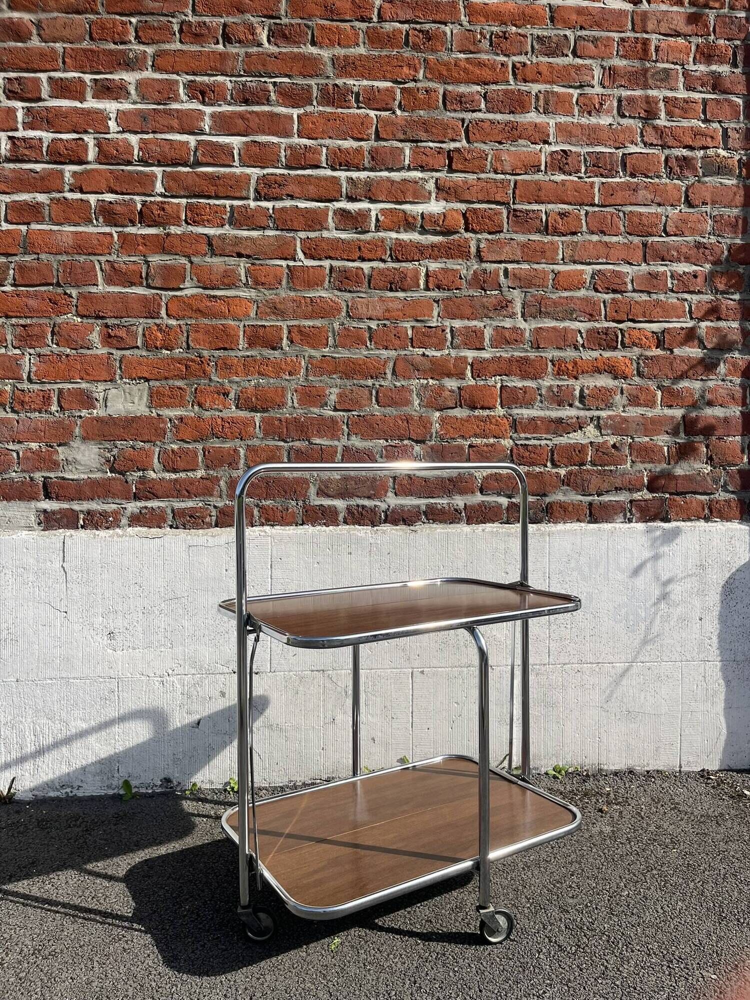 Folding dessert trolley / mid-century service cart in chrome and formica