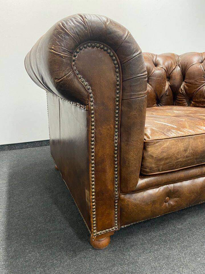 Handcrafted Brown leather Chesterfield Club Armchair