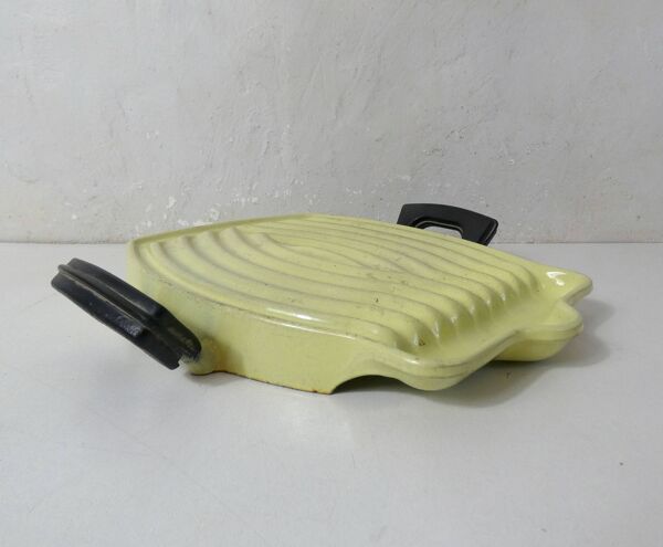 Tostador Le Creuset design Raymond Loewy