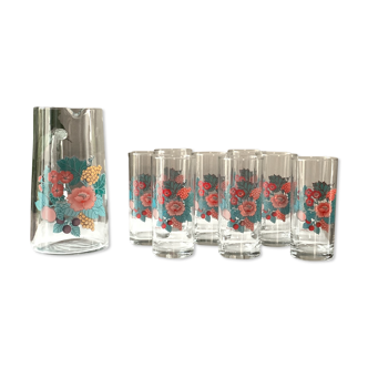 8 glasses and 1 vintage Alpac pitcher