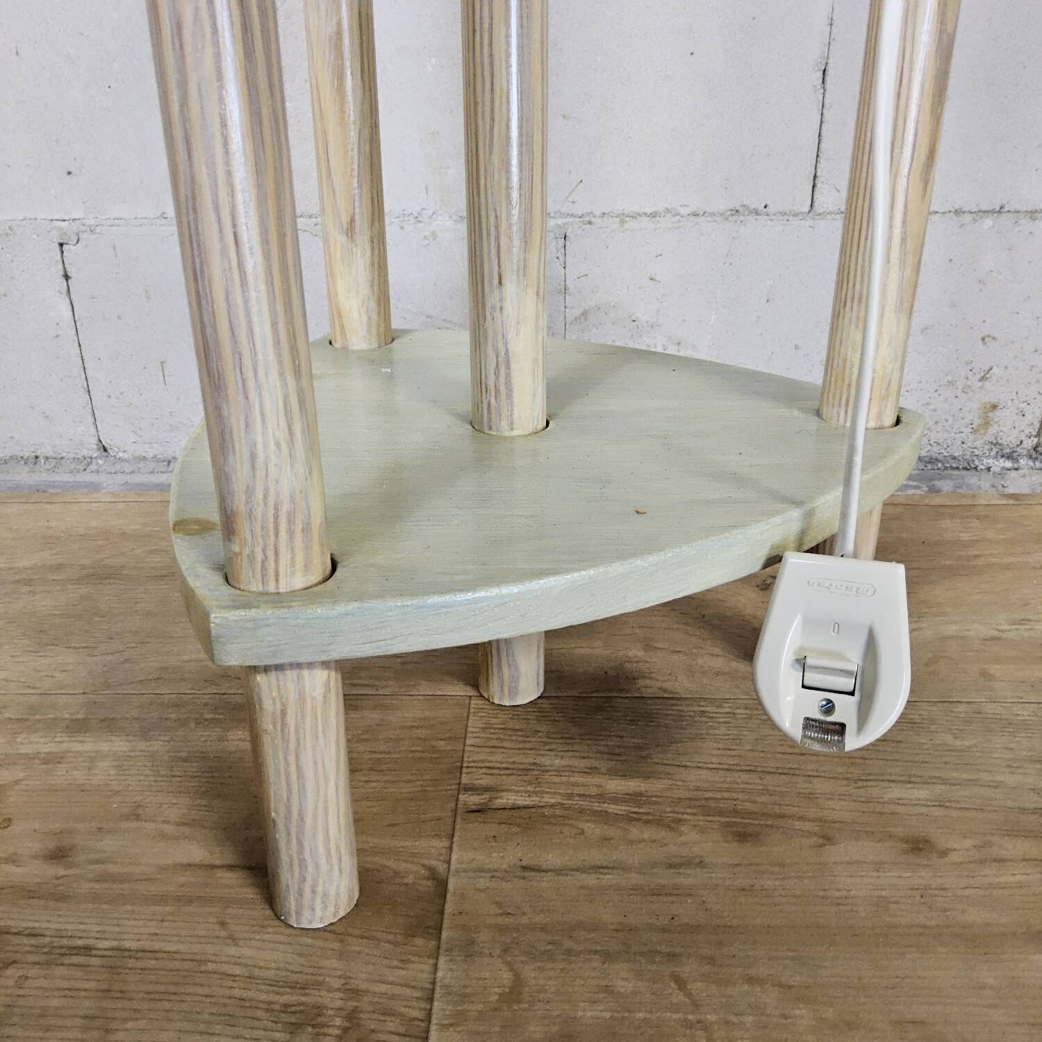 Pine wood floor lamp with handmade stained glass in Japandi style.