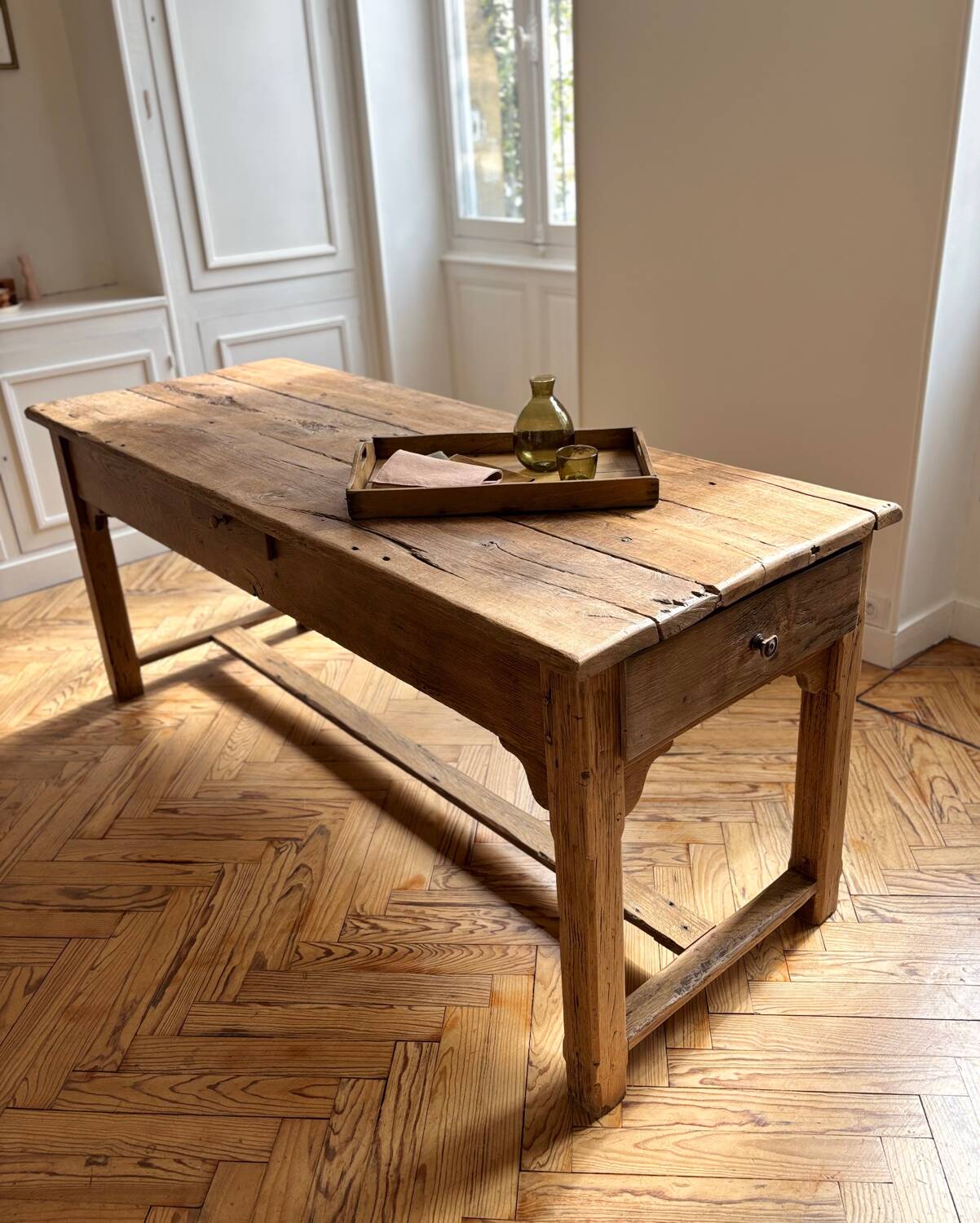 Farmhouse table