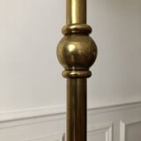 Tripod floor lamp with adjustable height and shelf from the 1960s.