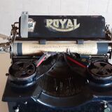 Old Royal 10 typewriter - model USA 1930