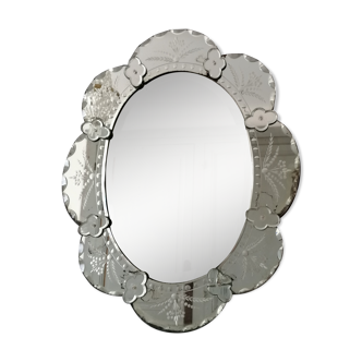 Bevelled Venetian mirror 75x57cm