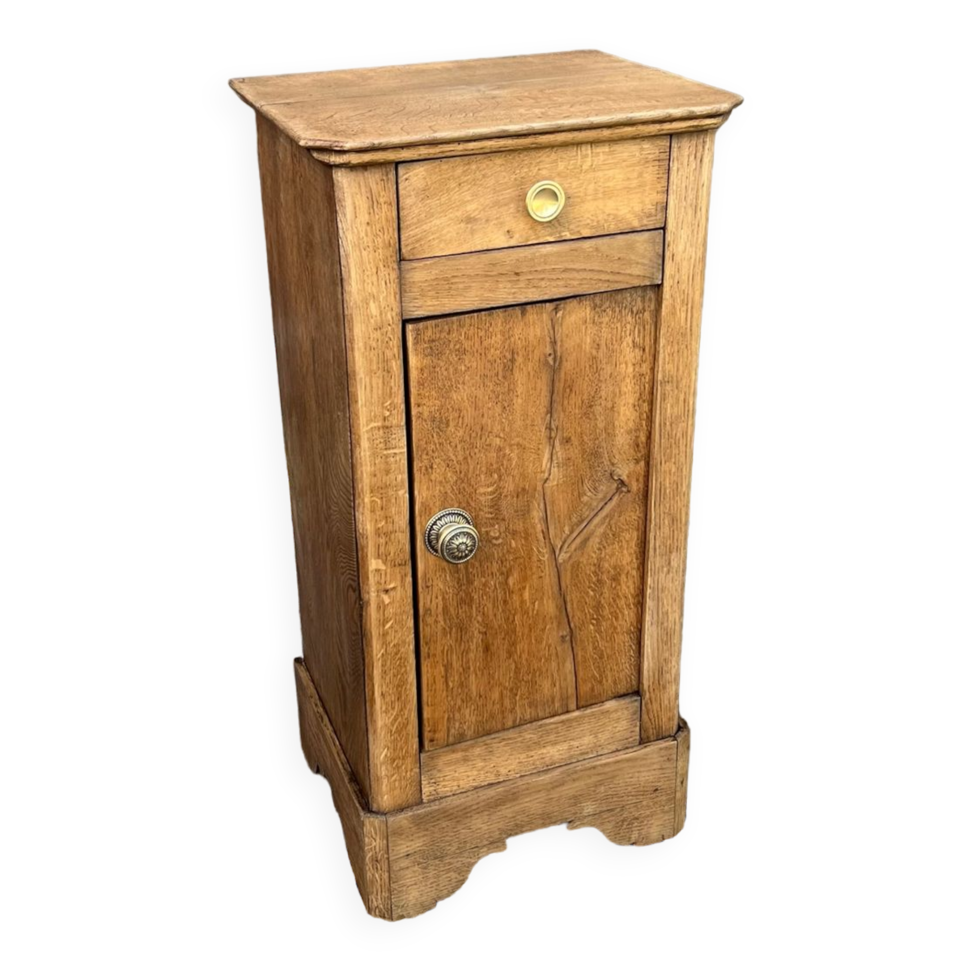 Chevet restauré en chêne massif