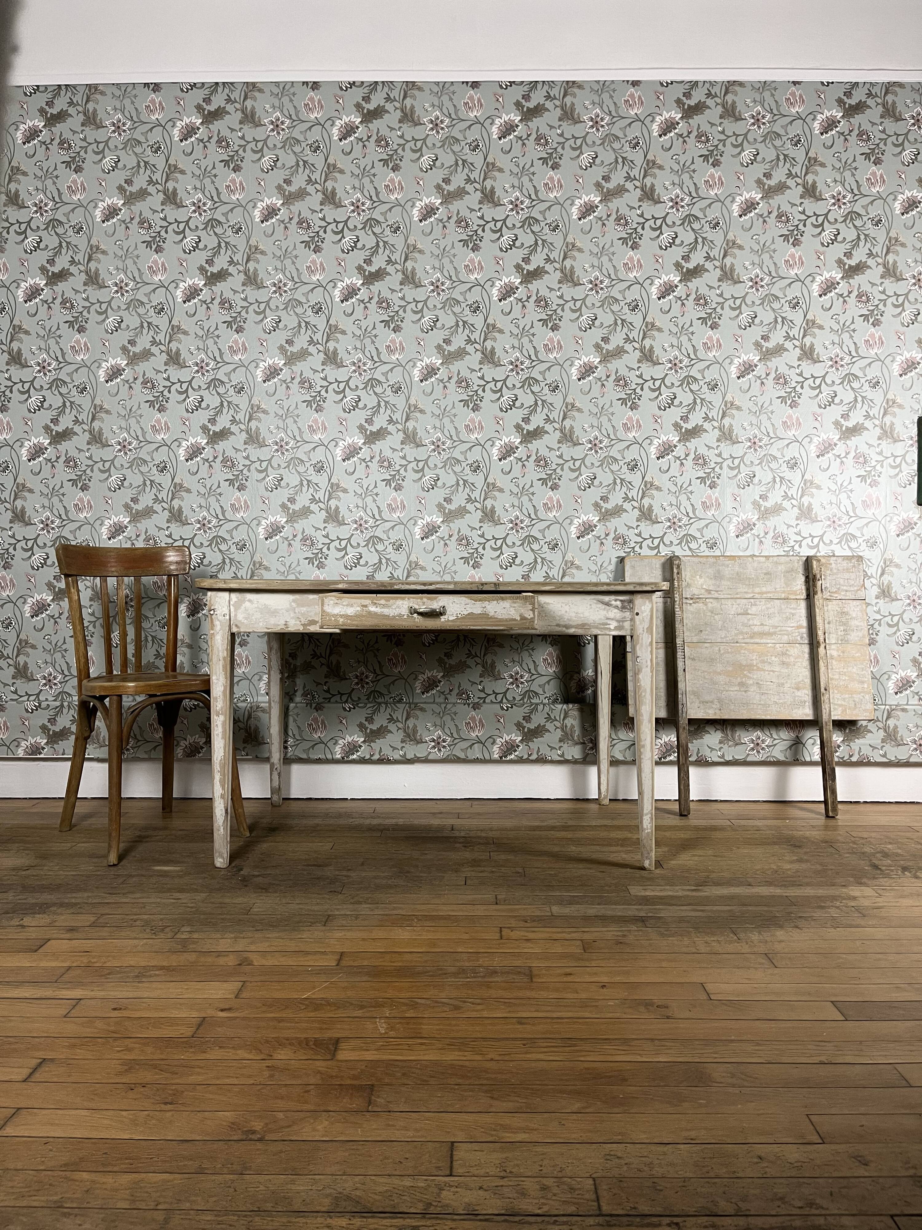 Farmhouse table with extension