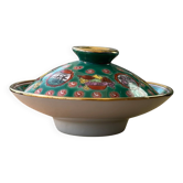 Petit plat couvert chinois en porcelaine, décor Wan Shou, années 1970-80
