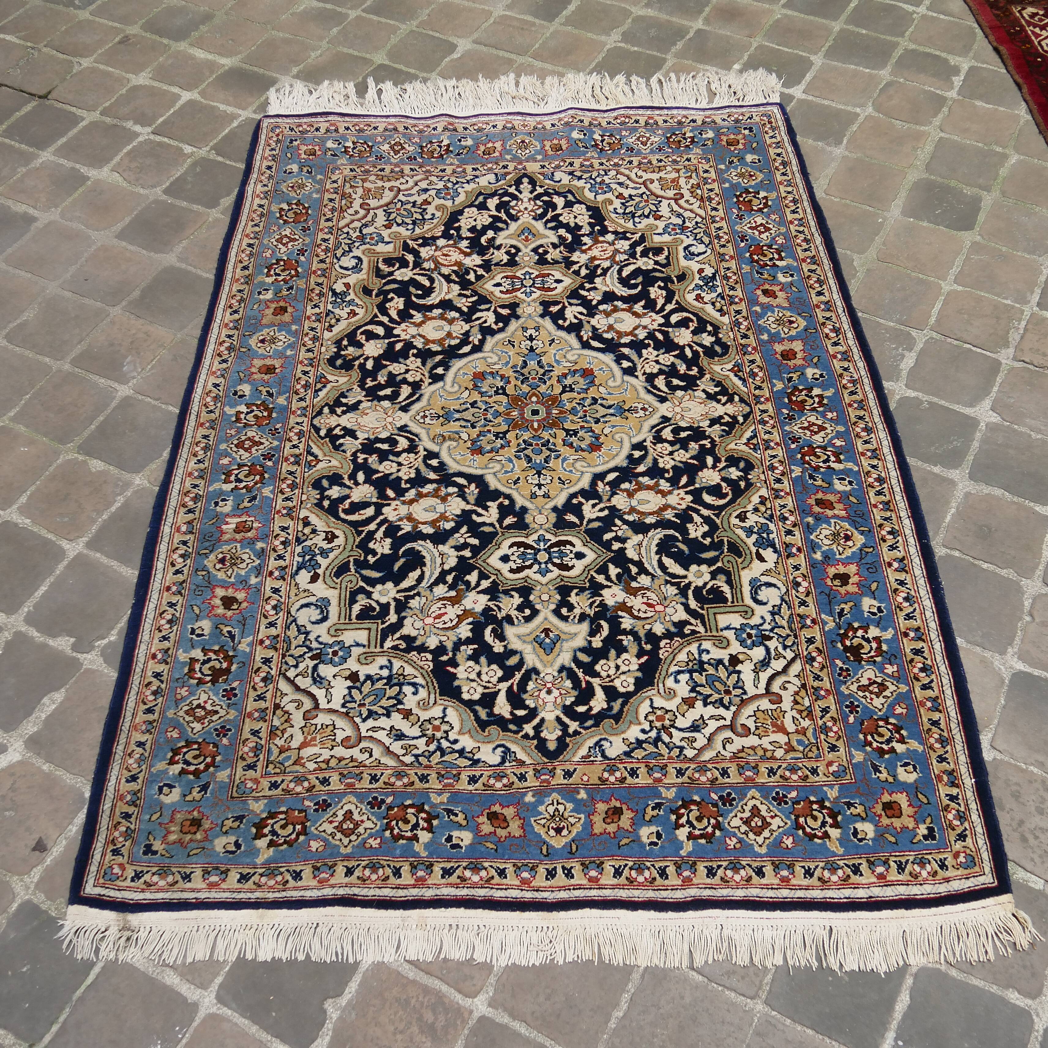 Tapis persan fait main ghoum 172 x 120 cm