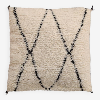 Moroccan cushion in black and white wool 55x55cm