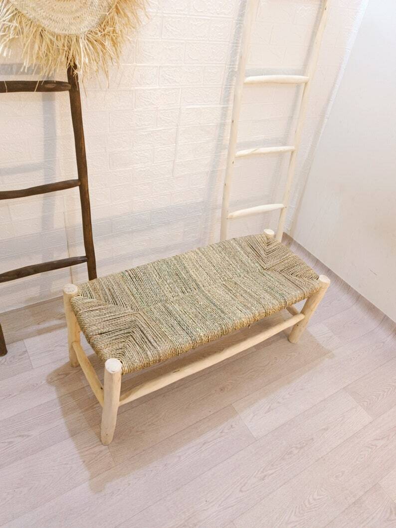 Bench in solid wood and natural wickerwork