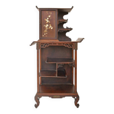 Cabinet japonisant