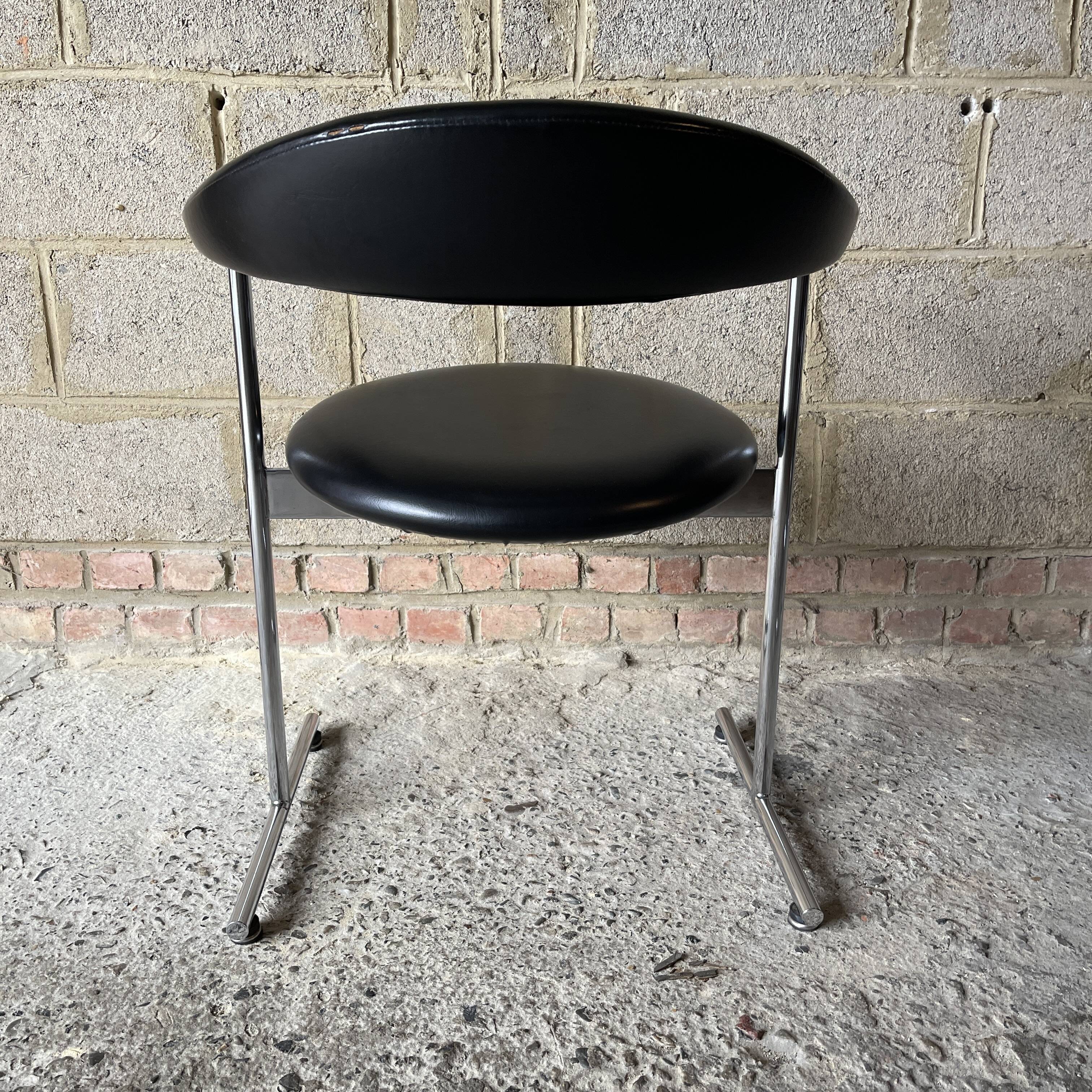 Set of 4 "Airport Model 037" chairs by Geoffrey Harcourt for Hans Kaufeld, 1960s