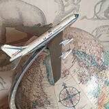 Globe map made in USA Boeing 707