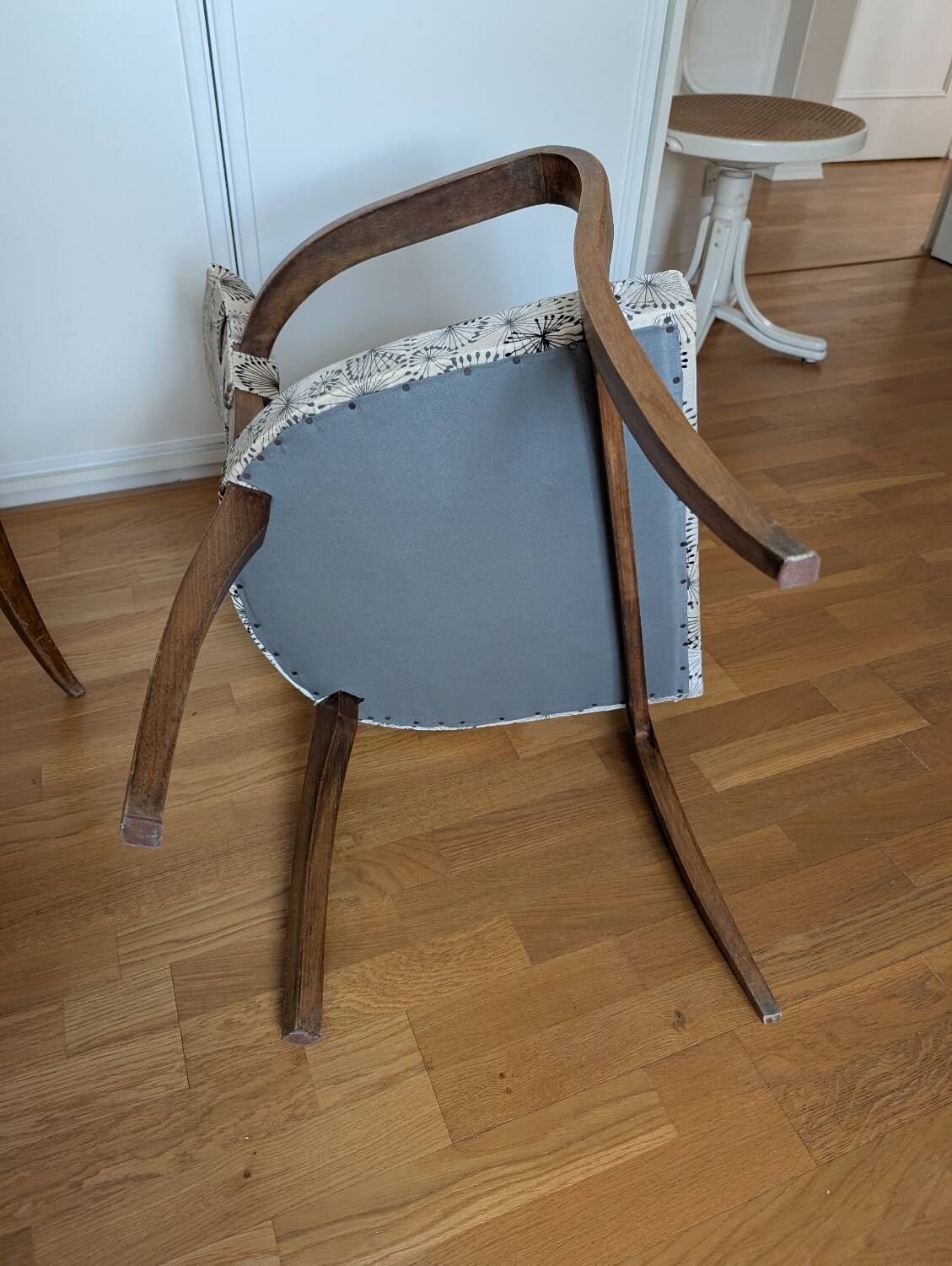 Set of two moustache bridge chairs