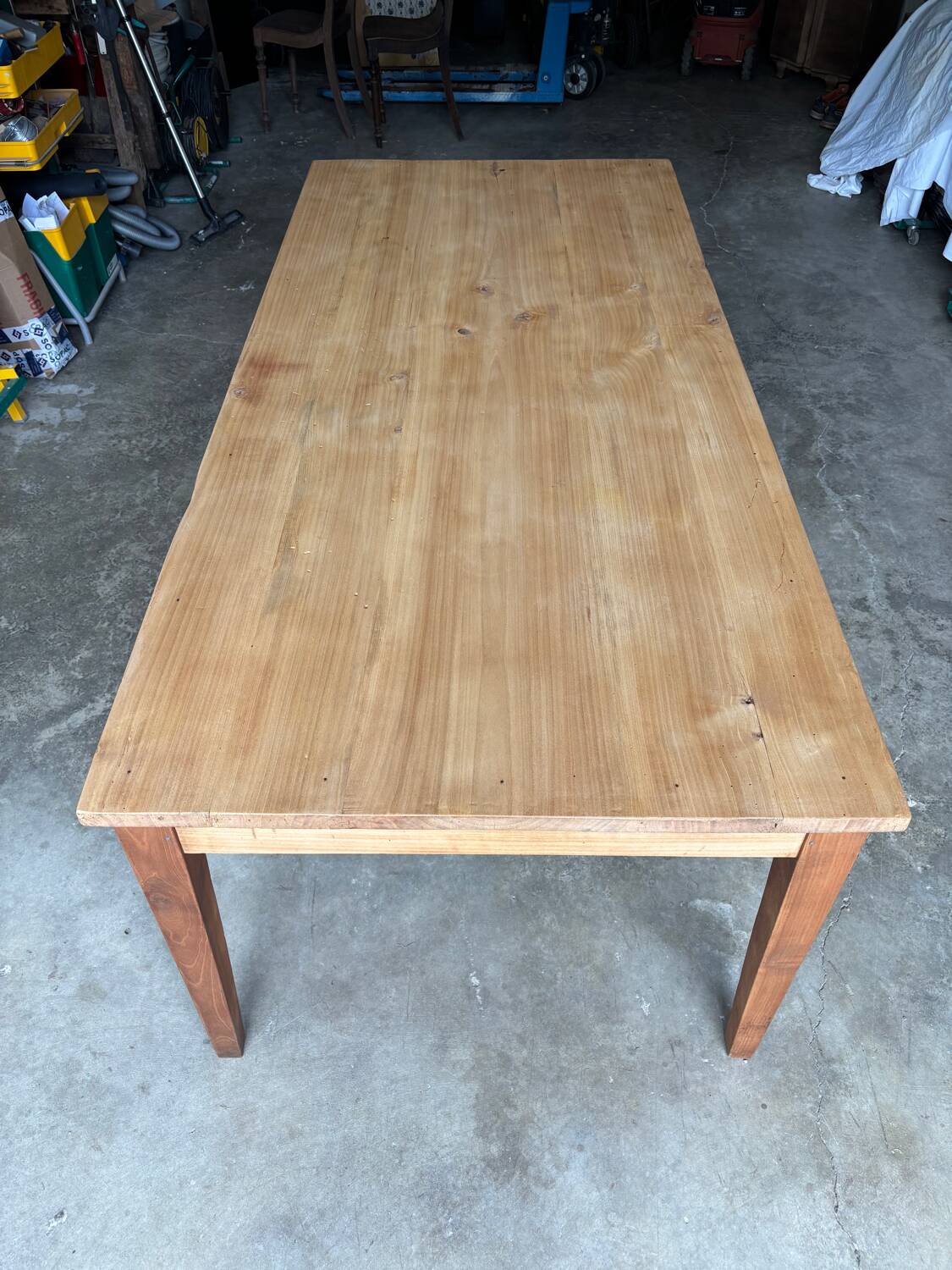 Farmhouse table