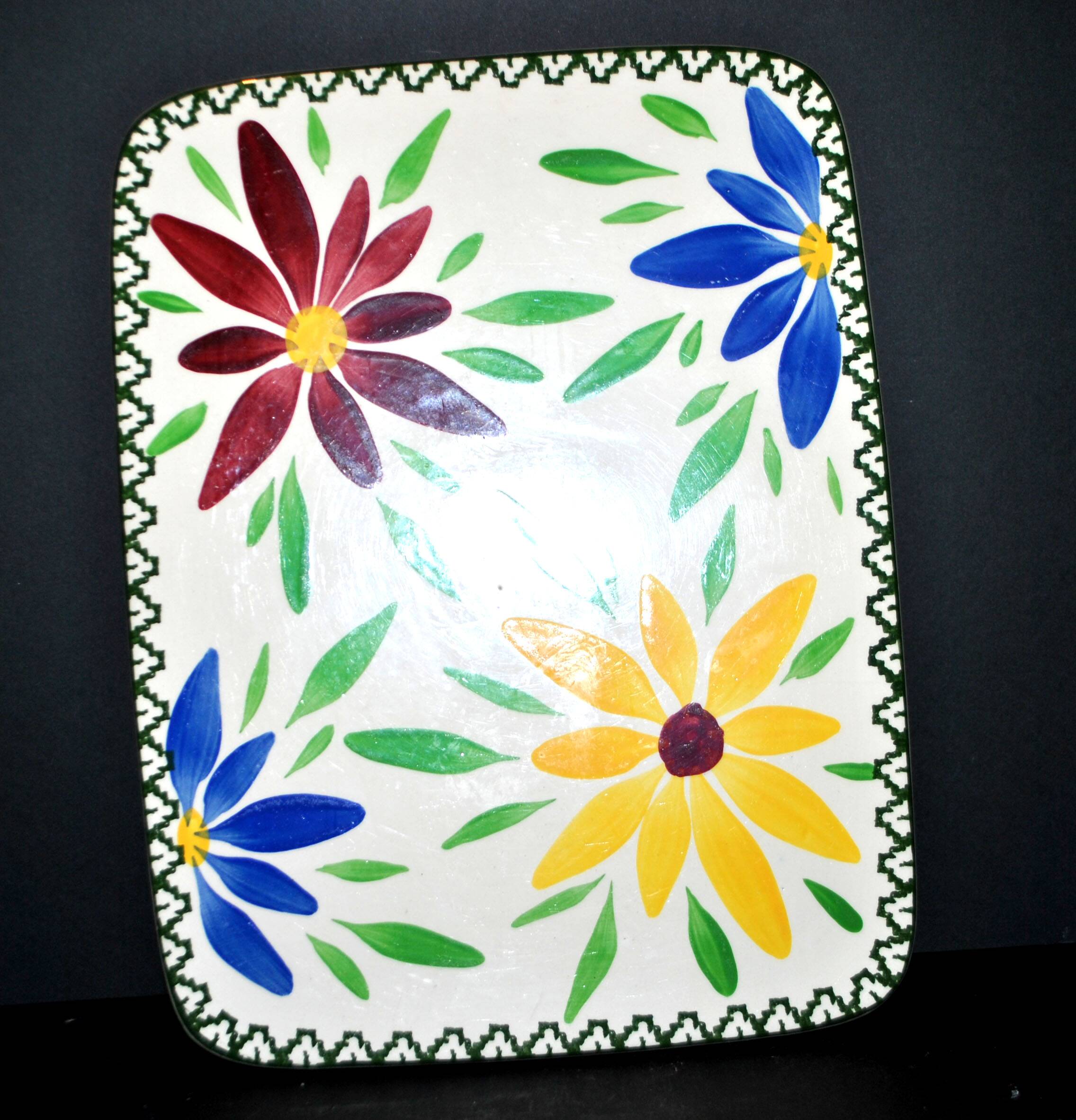 Vintage ceramic trivet from Saint-Clément - floral 1960-1970
