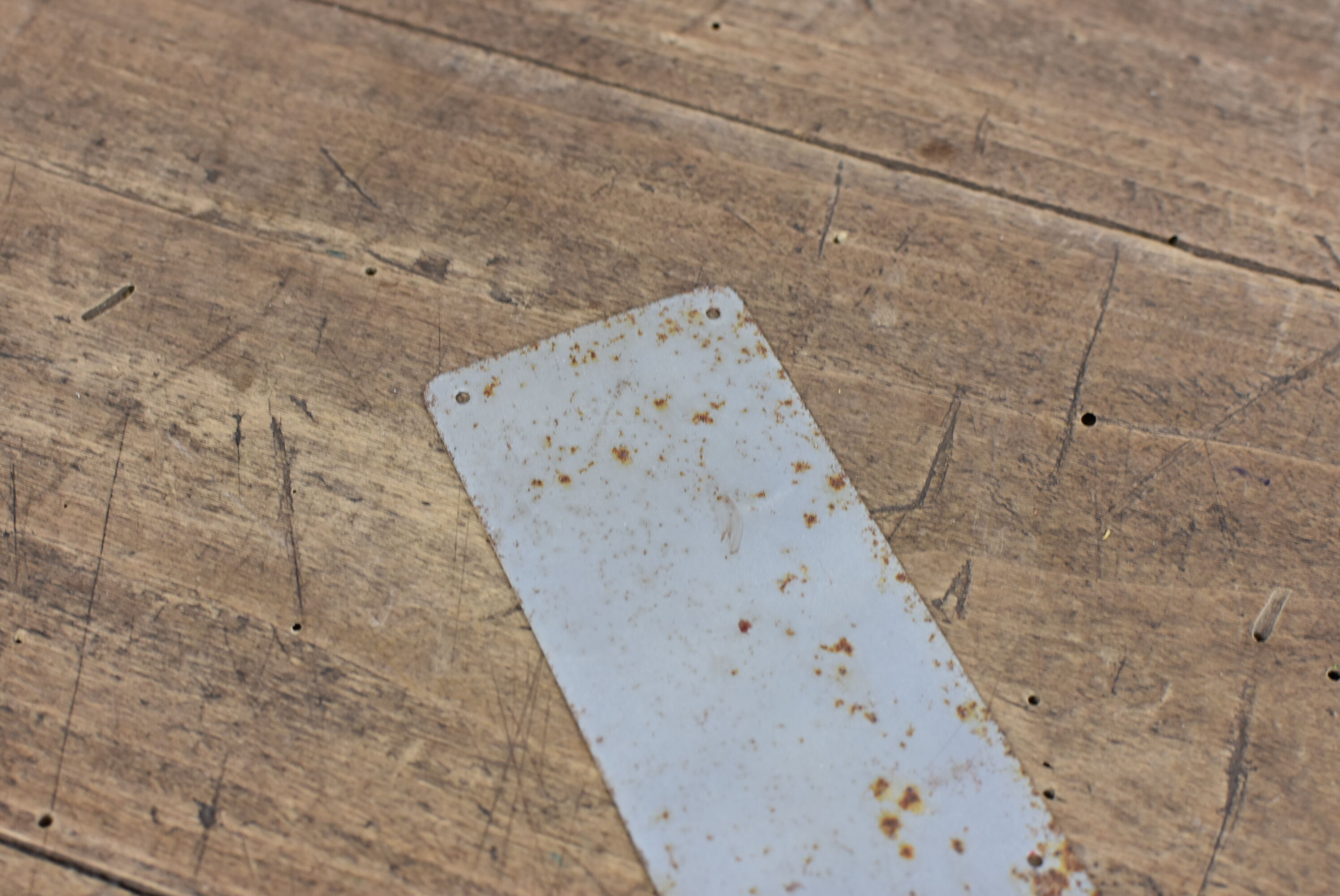 BYRRH cleanliness plate