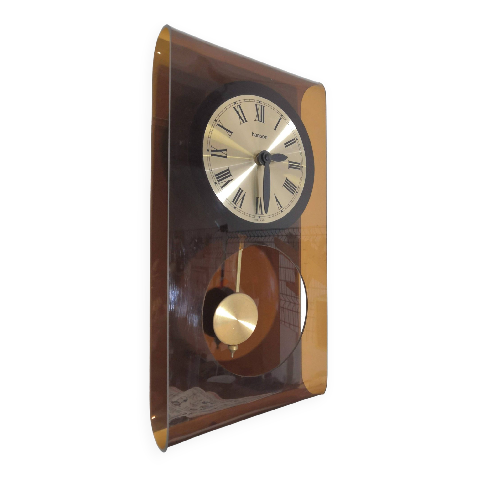 Hanson vintage clock in plexiglass