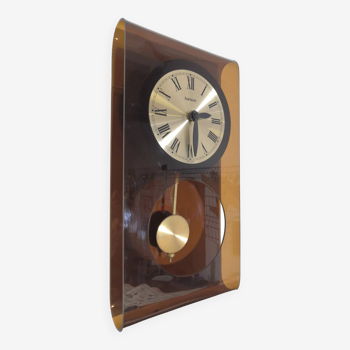 Hanson vintage clock in plexiglass