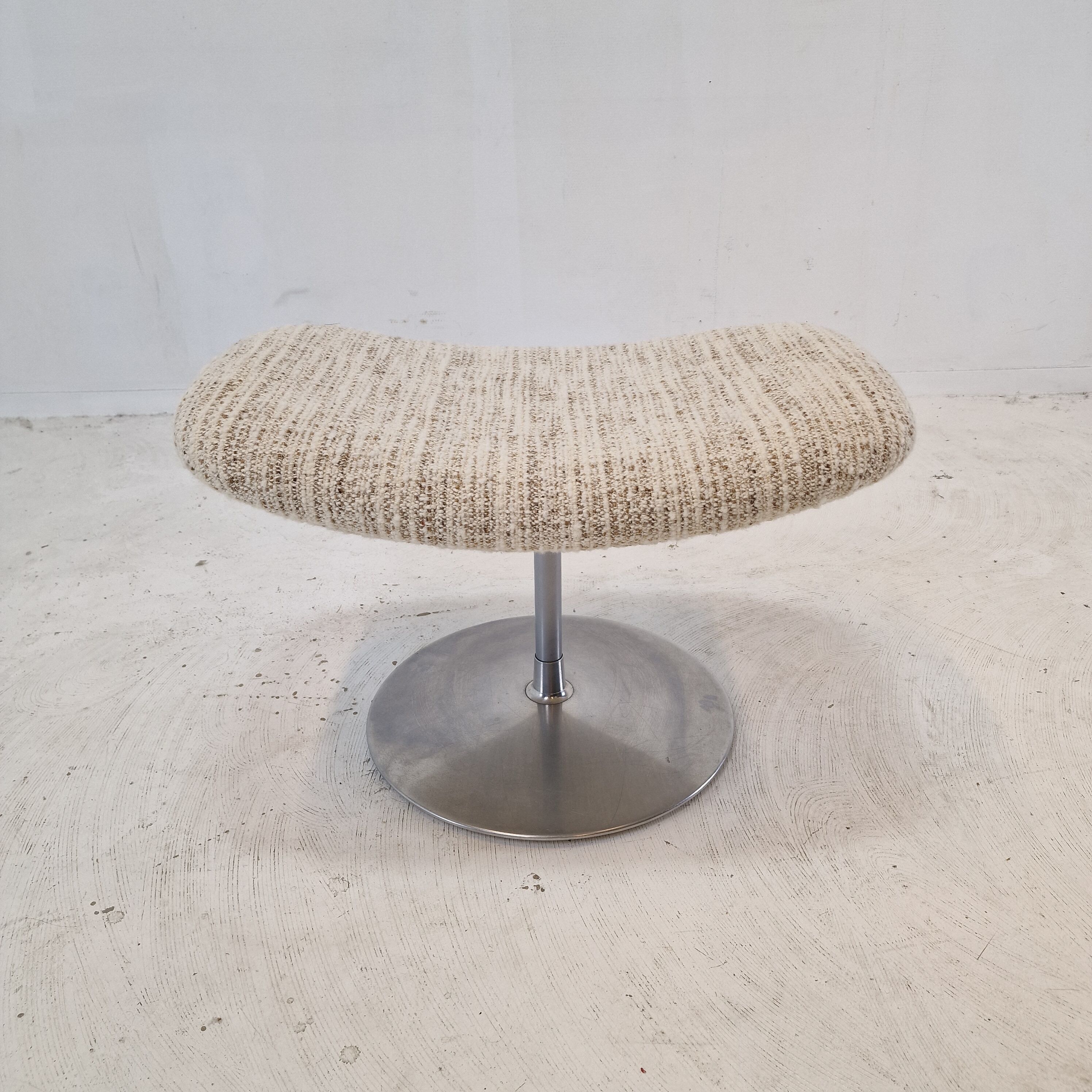 Big Tulip Chair and Ottoman by Pierre Paulin for Artifort, 1980s