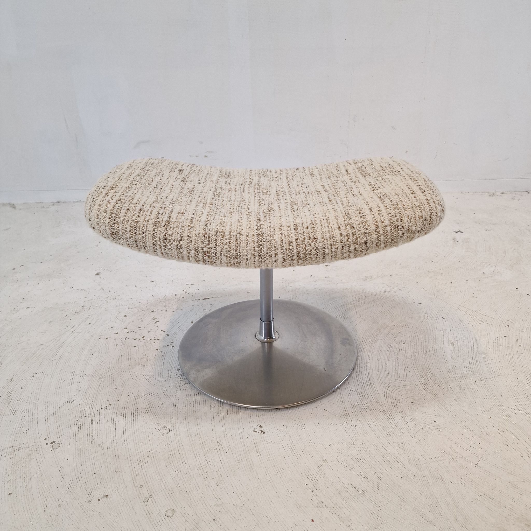 Big Tulip Chair and Ottoman by Pierre Paulin for Artifort, 1980s