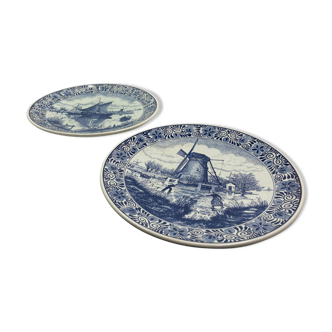Pair of decorative plates pattern mill and boat