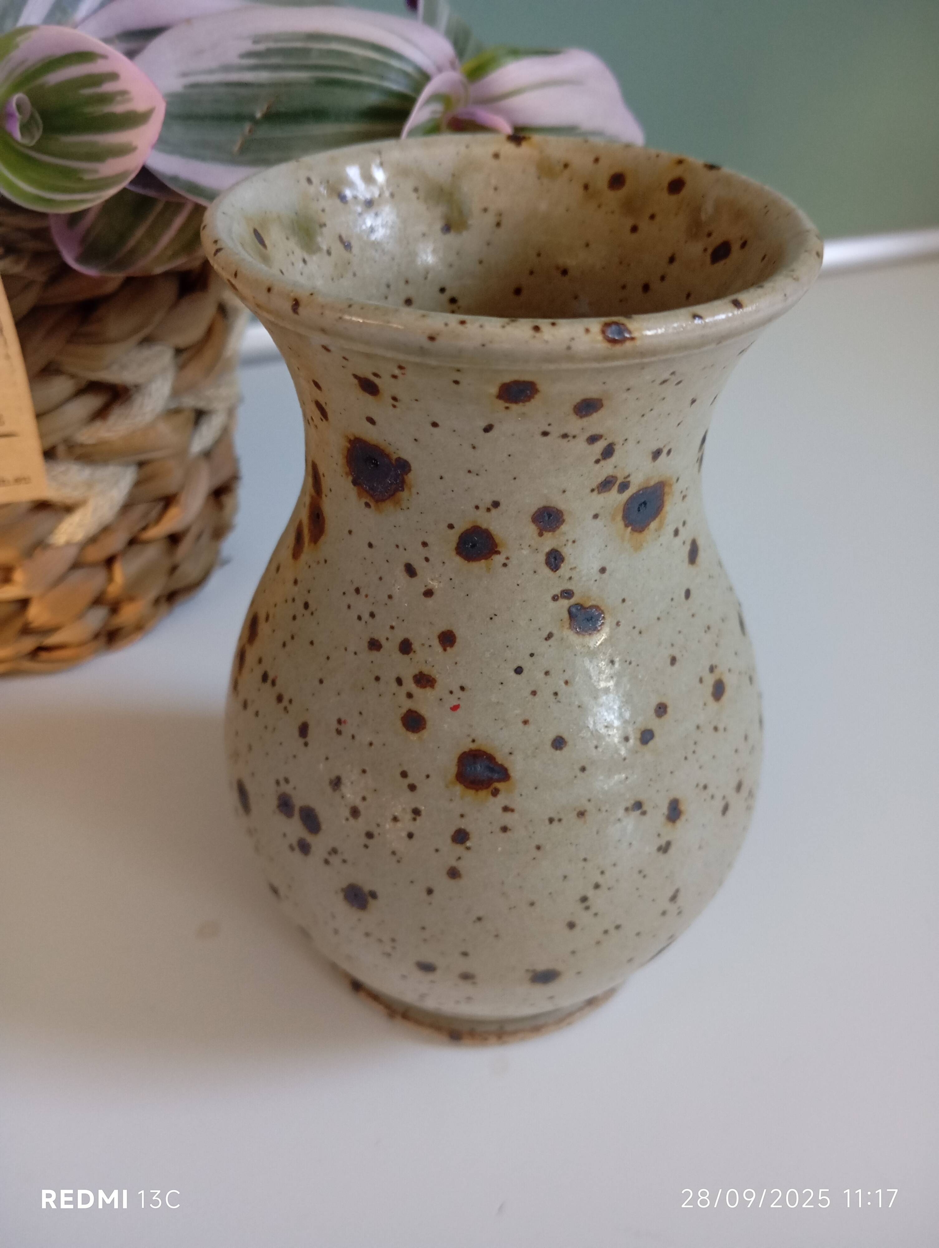Pyrite stoneware vase