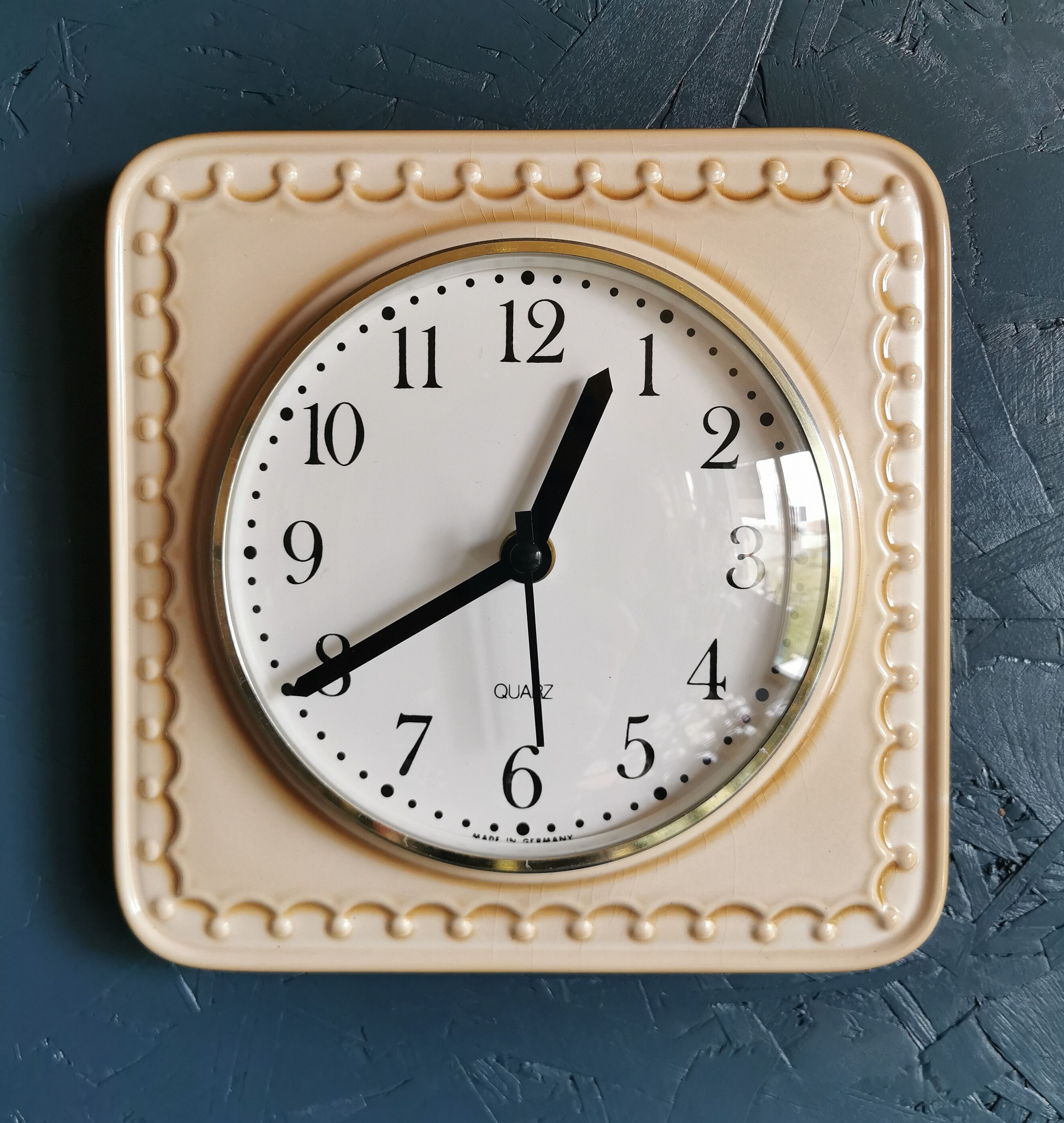 Vintage ceramic clock square silent wall clock "Quarz caramel"