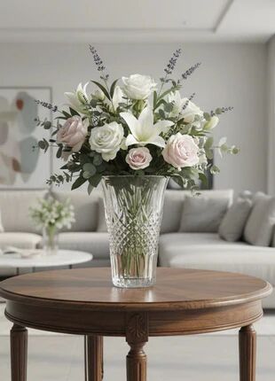 Otero crystal vase from Val Saint Lambert