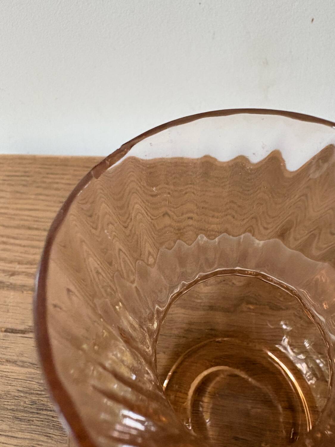 Pink blown glass vase from the 1950s