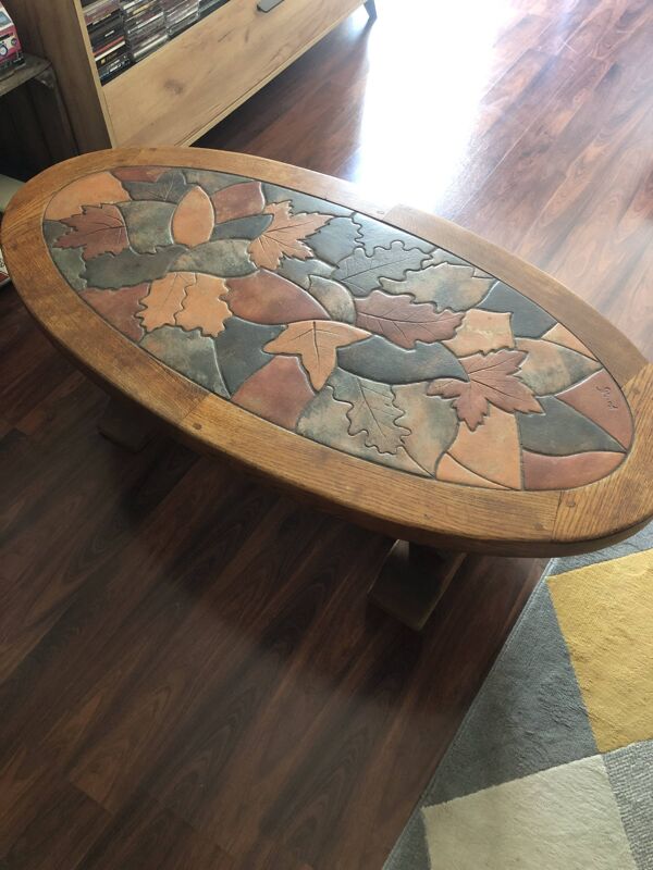 Table basse en bois et céramique Vallauris signée Louis Barrois