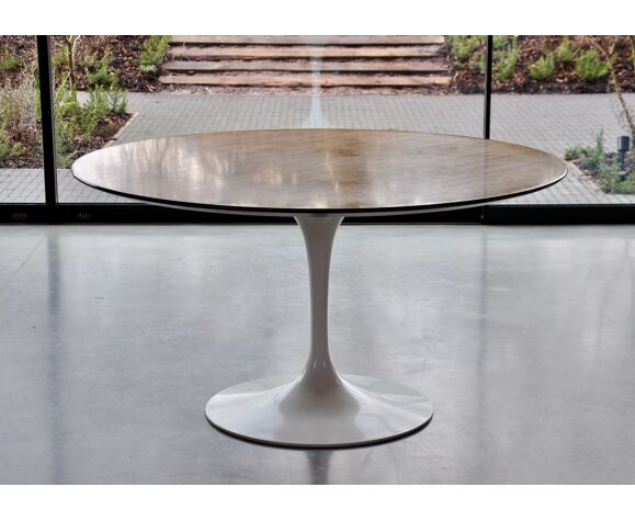 Tulip Dining Table By Eero Saarinen For Knoll Selency Tulip Dining Table By Eero Saarinen For, Saarinen Round Table