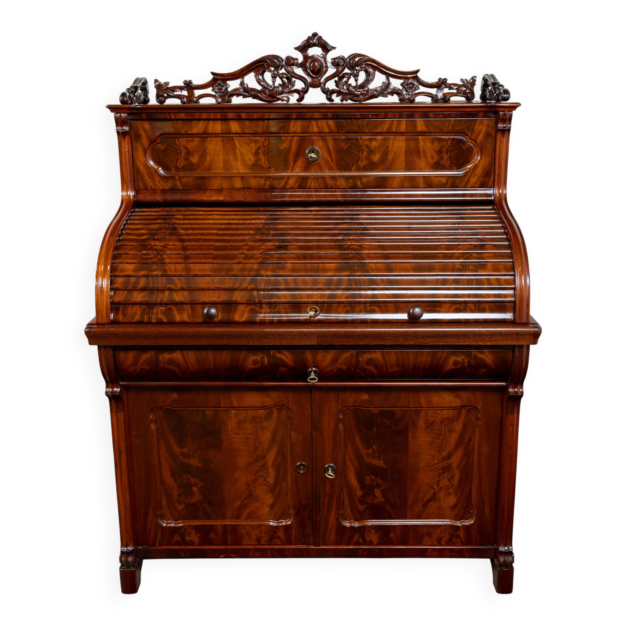 Louis-Philippe cylinder desk in mahogany 1850-1870