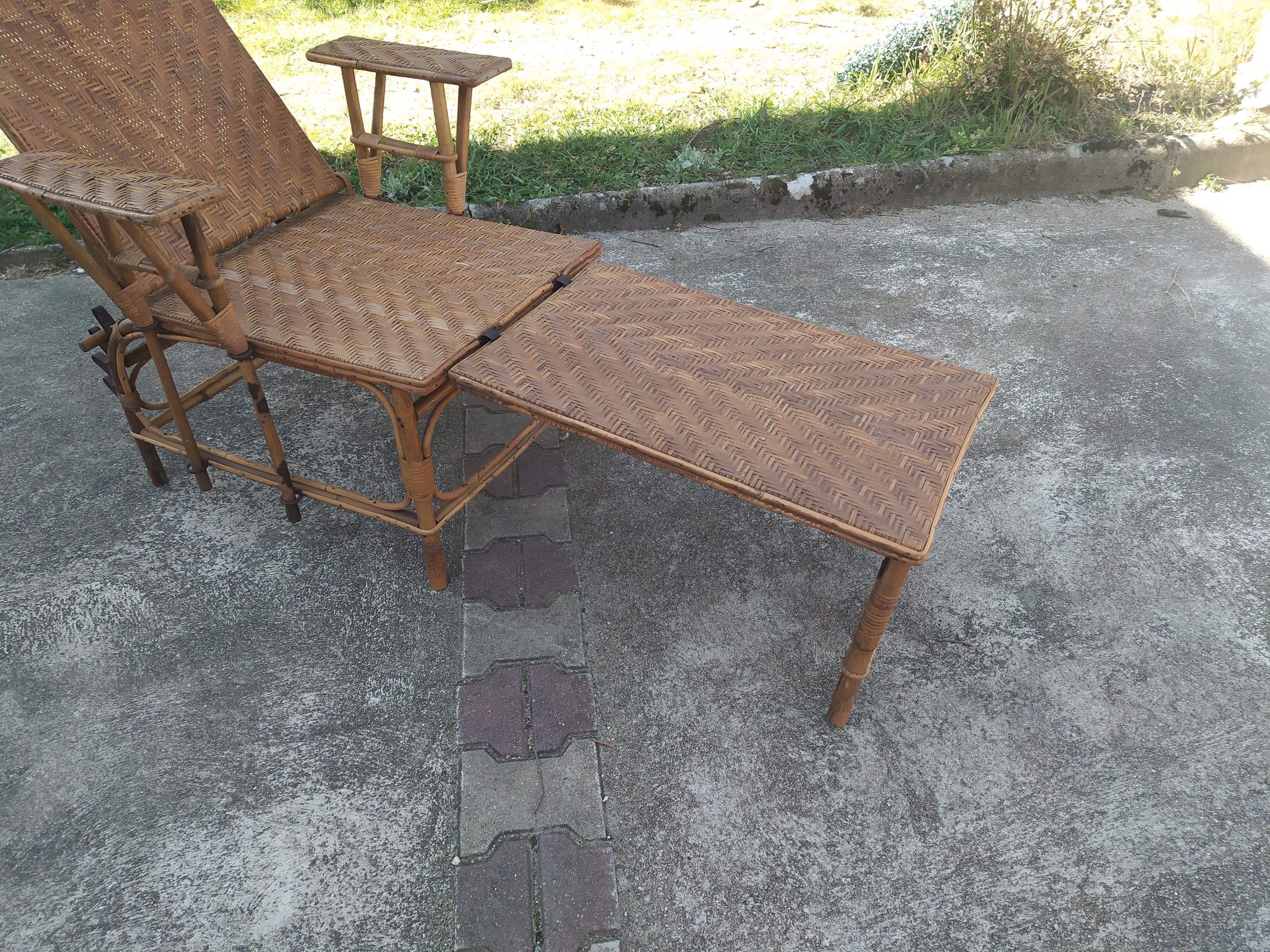 Former rattan and bamboo lounge chair in 1920