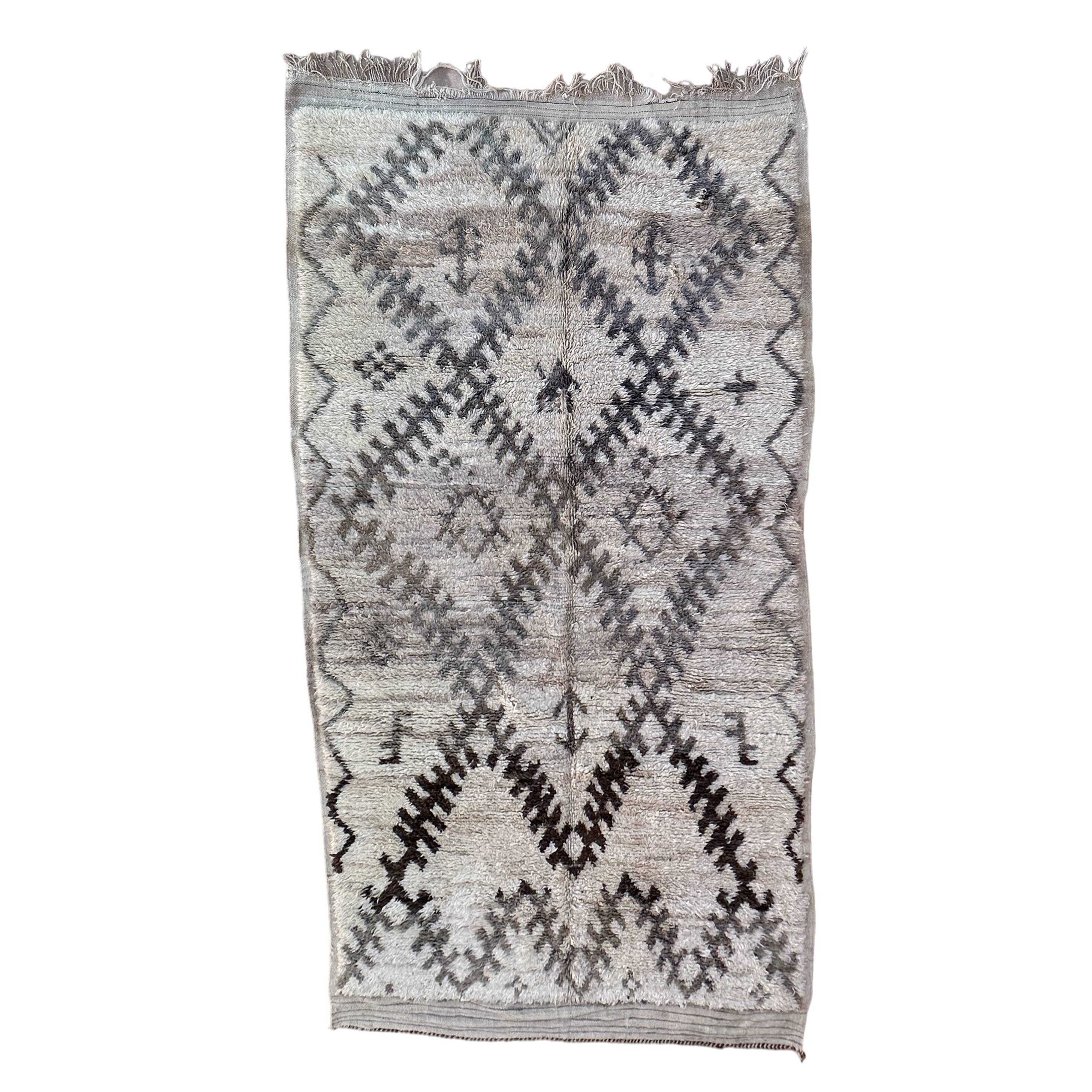 Moroccan Talsint rug white - 177 x 340 cm