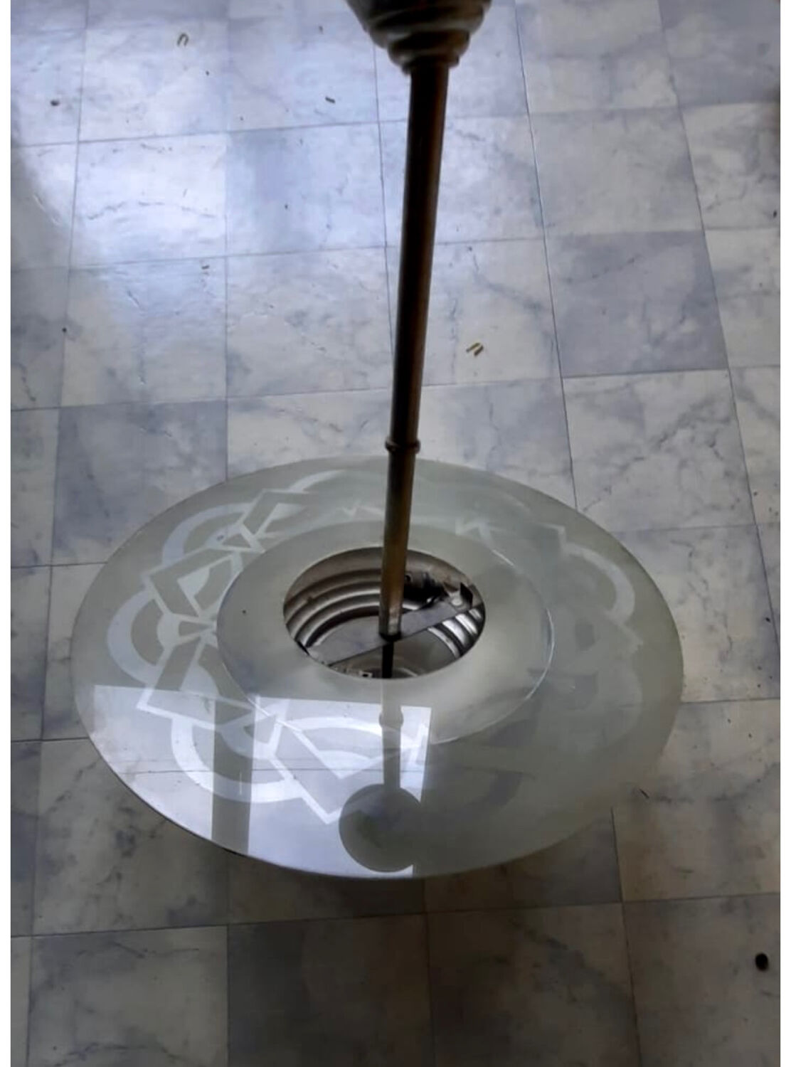 Ceiling pendant